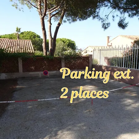 Rita La D'or De La Presqu'ile De Giens Hyères