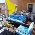 Villa Superbe 5 Etoiles Presqu'ile De Giens La Madrague Rita La D'or Vue Piscine