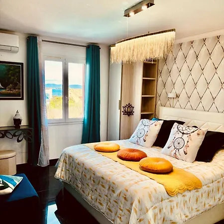 ヴィラ Superbe 5 Etoiles Presqu'ile De Giens La Madrague Rita La D'or Vue Piscine