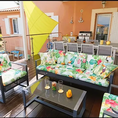 Superbe 5 Etoiles Presqu'ile De Giens La Madrague Rita La D'or Vue Piscine イエール