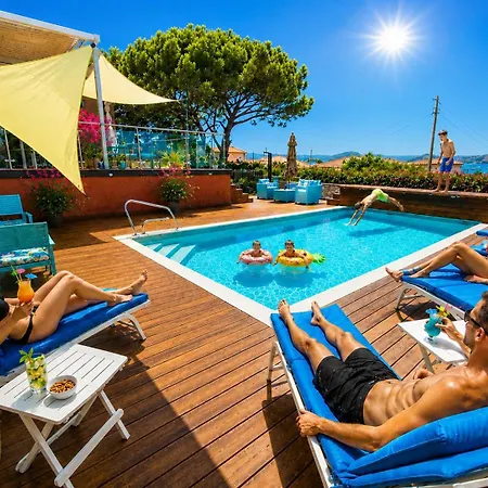 Villa Superbe 5 Etoiles Presqu'ile De Giens La Madrague Rita La D'or Vue Piscine *