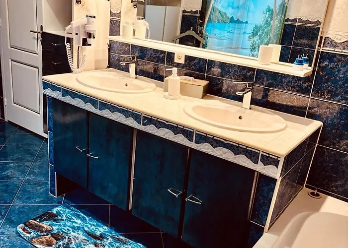 Superbe 5 Etoiles Presqu'ile De Giens La Madrague Rita La D'or Vue Piscine *