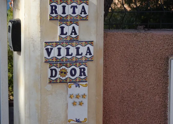 Superbe 5 Etoiles Presqu'ile De Giens La Madrague Rita La D'or Vue Piscine