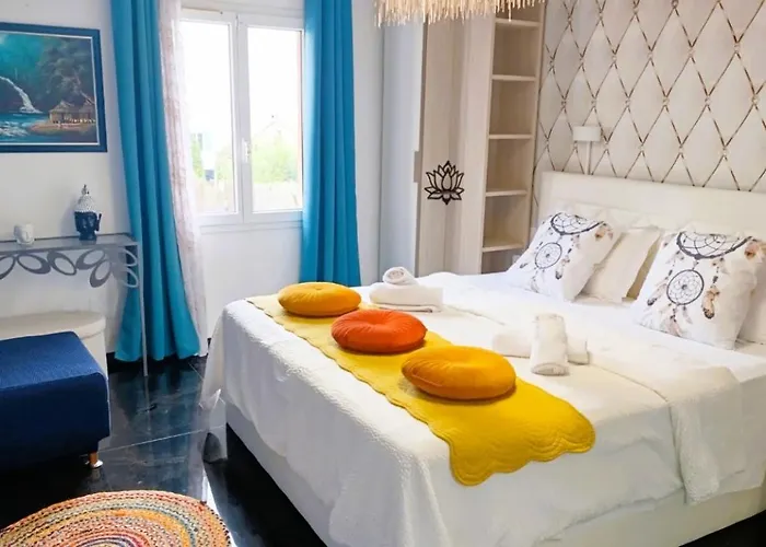 Superbe 5 Etoiles Presqu'ile De Giens La Madrague Rita La D'or Vue Piscine Villa